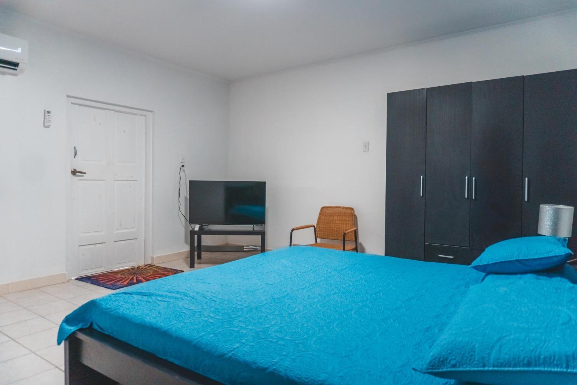 Klip Lagoon Apartsments Oranjestad Exterior photo