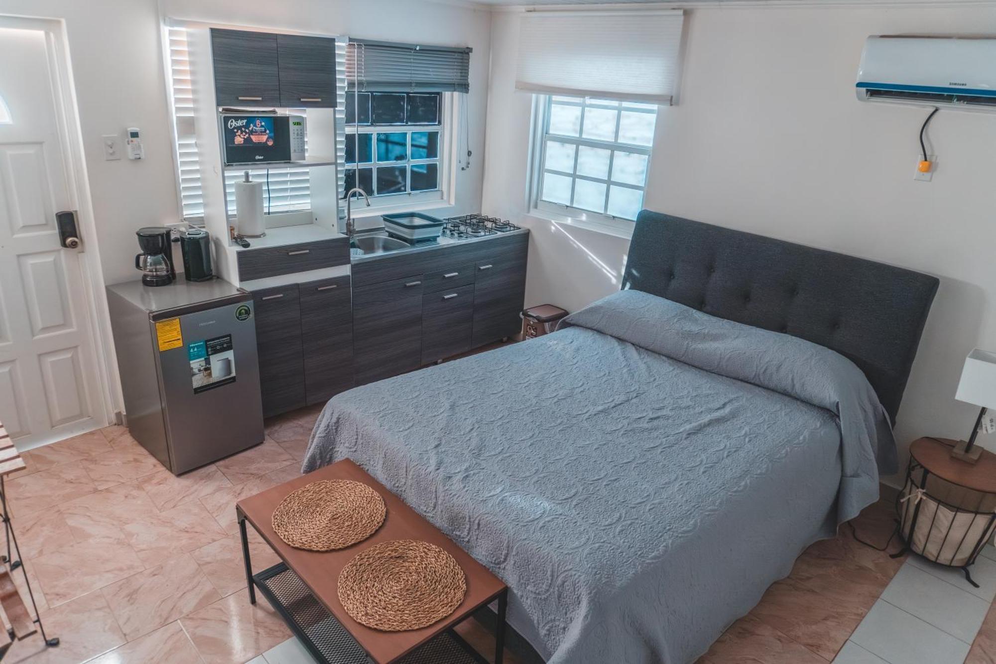 Klip Lagoon Apartsments Oranjestad Exterior photo